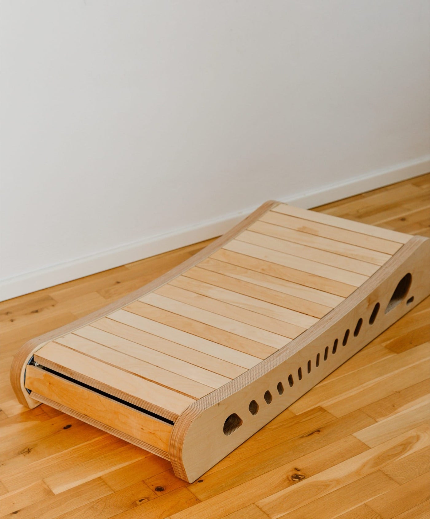 Office Walker wood slat detail